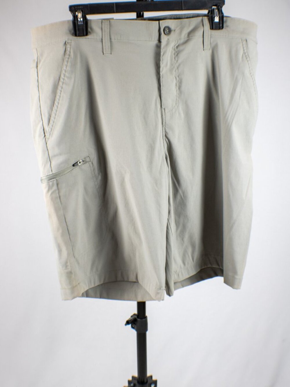 NWT Weatherproof Vintage Men's Hyker Performance Stretch Trail Shorts 38 Grey St